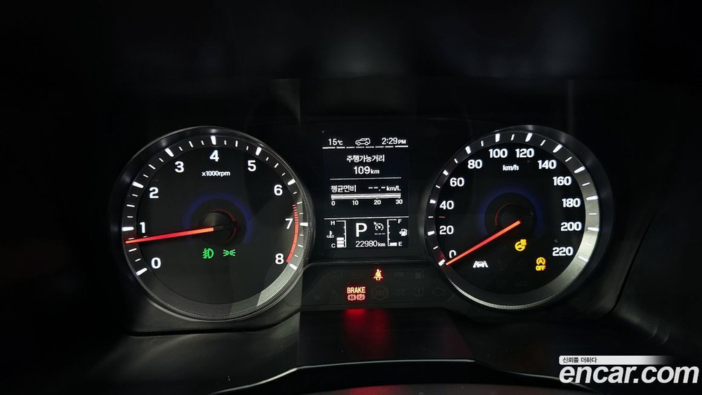 KG Mobility (Ssangyong) Very New Tivoli Бензин 1.5 2WD (08.2020)