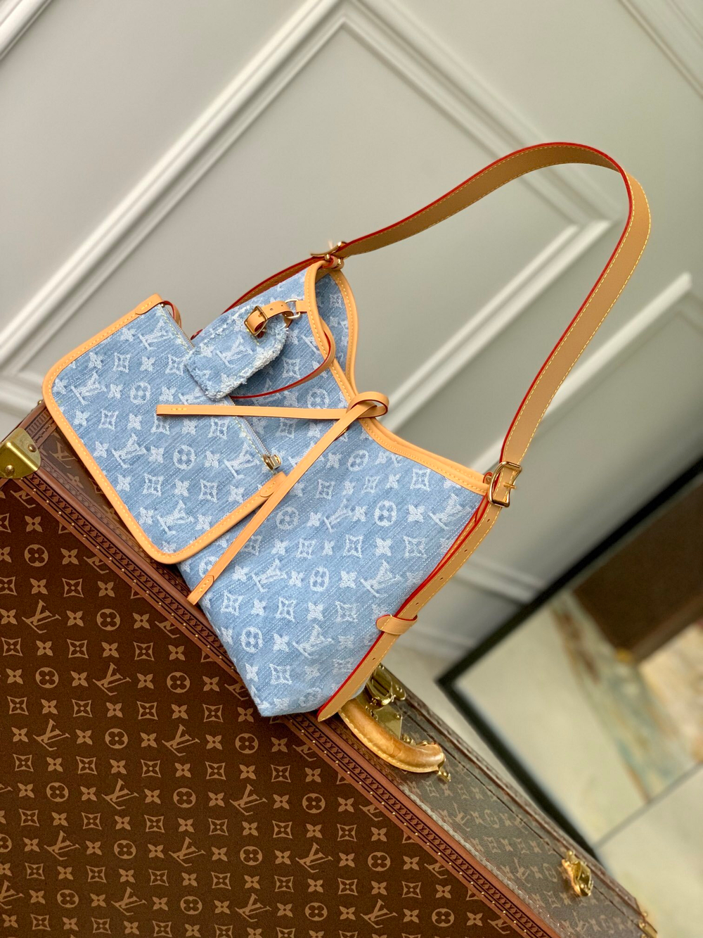 Louis Vuitton CarryAll PM