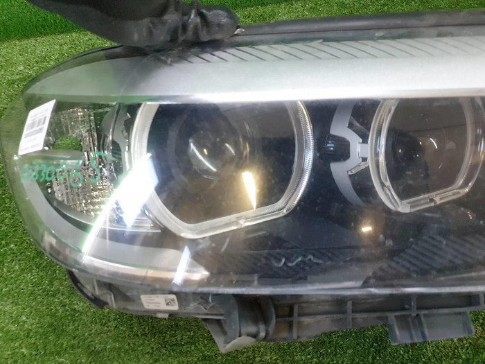 Битая Фара правая BMW 5er G30 (2017-2020) LED
