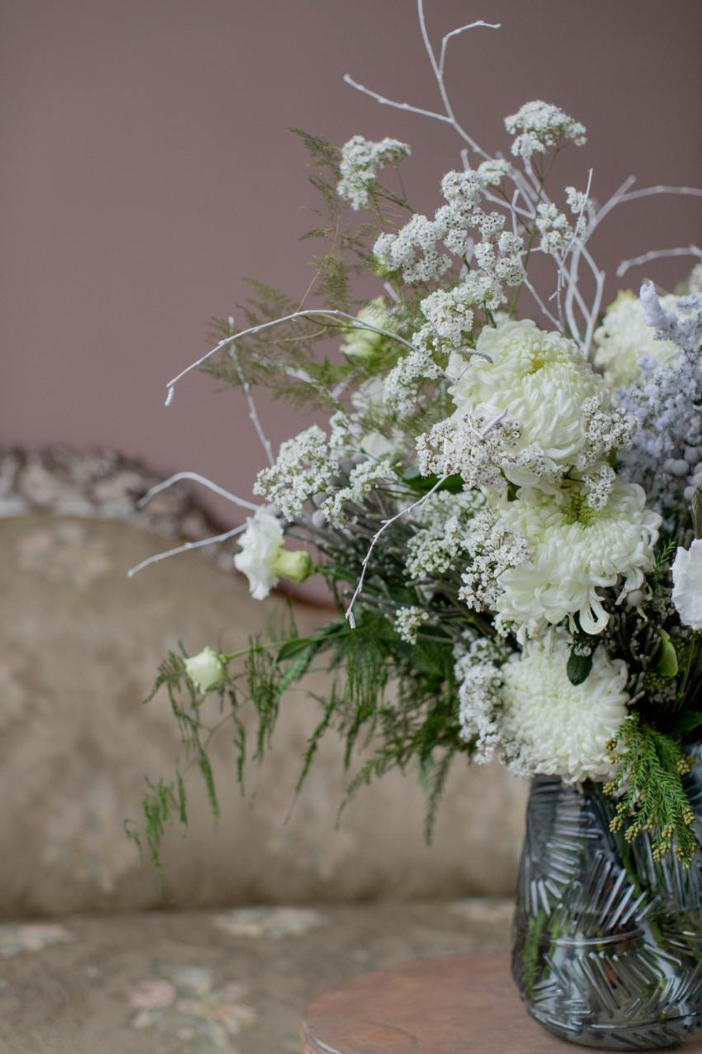 Интерьерный белый