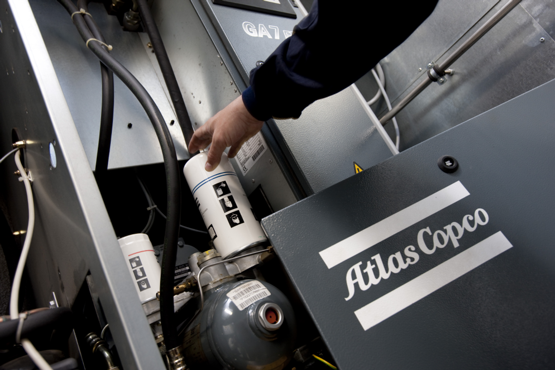 монтаж компрессорного оборудования. техобслуживание компрессора воздушного. сервисное обслуживание компрессоров. сервисного обслуживания компрессоров атлас копко. техническое обслуживание компрессоров.