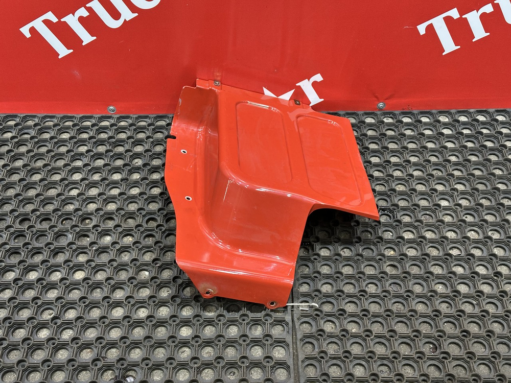 Пыльник кабины правый 2022г.