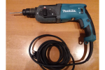 Перфоратор Makita HR2470