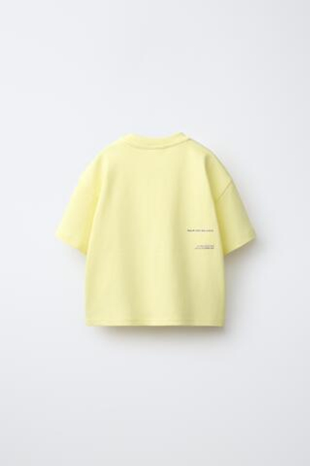 ZARA ФУТБОЛКА ИЗ ИНТЕРЛОКА С ПРИНТОМ, ЯРКО-ЖЕЛТЫЙ