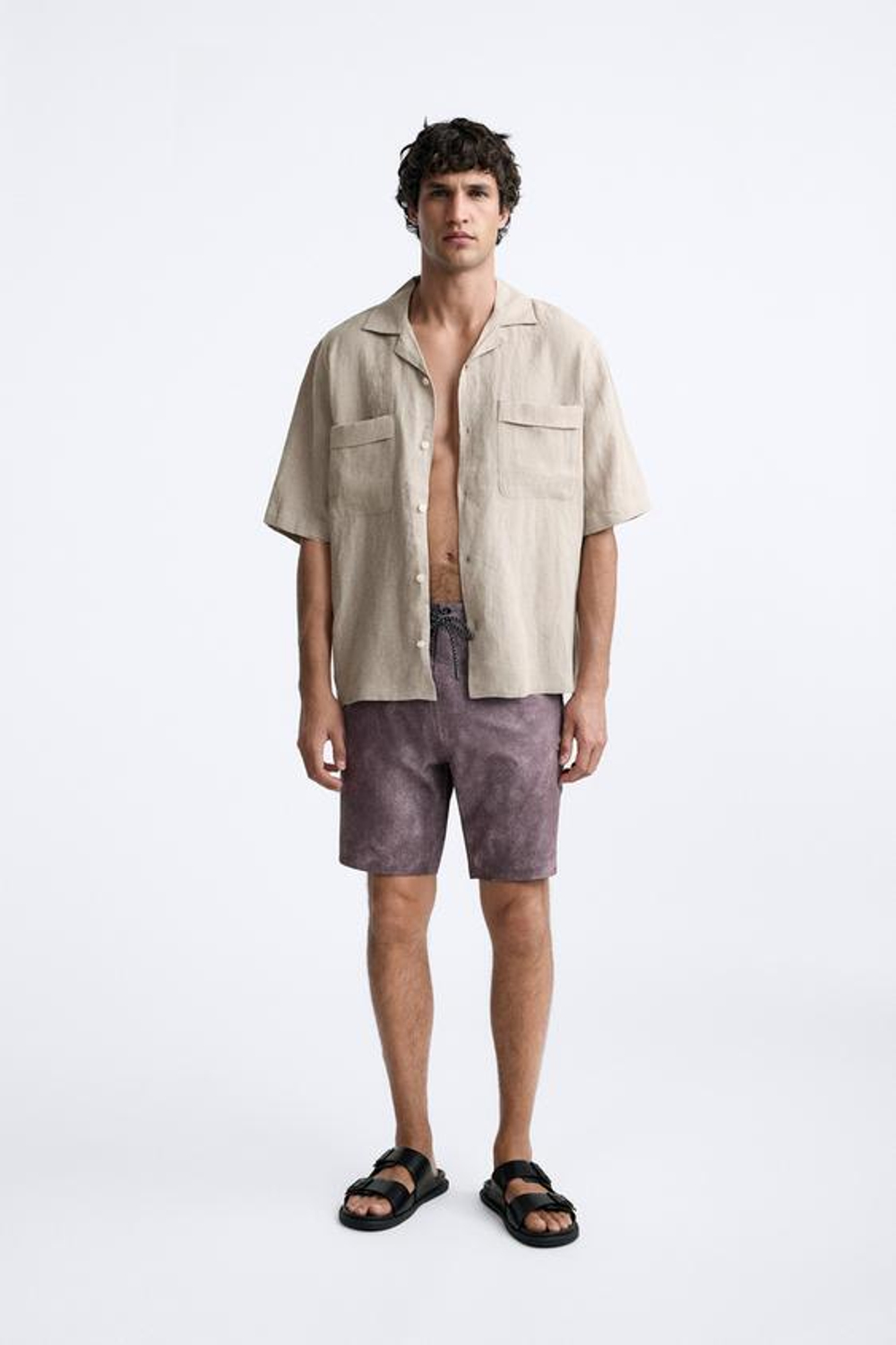 ZARA ДЛИННЫЕ ПЛАВКИ С ПРИНТОМ В ВИДЕ БРЫЗГ, ОТТЕНКИ ФИОЛЕТОВОГО