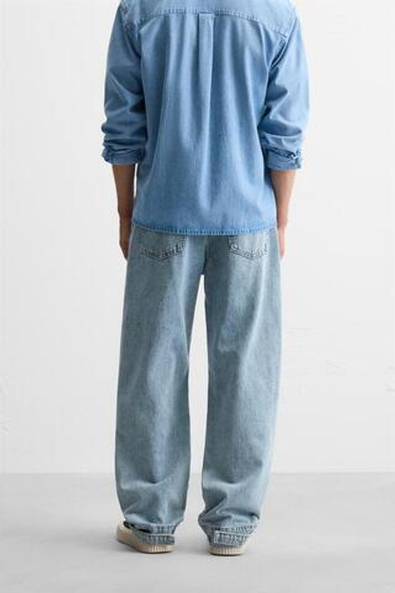 ZARA ДЖИНСЫ RELAXED FIT, СВЕТЛО-СИНИЙ