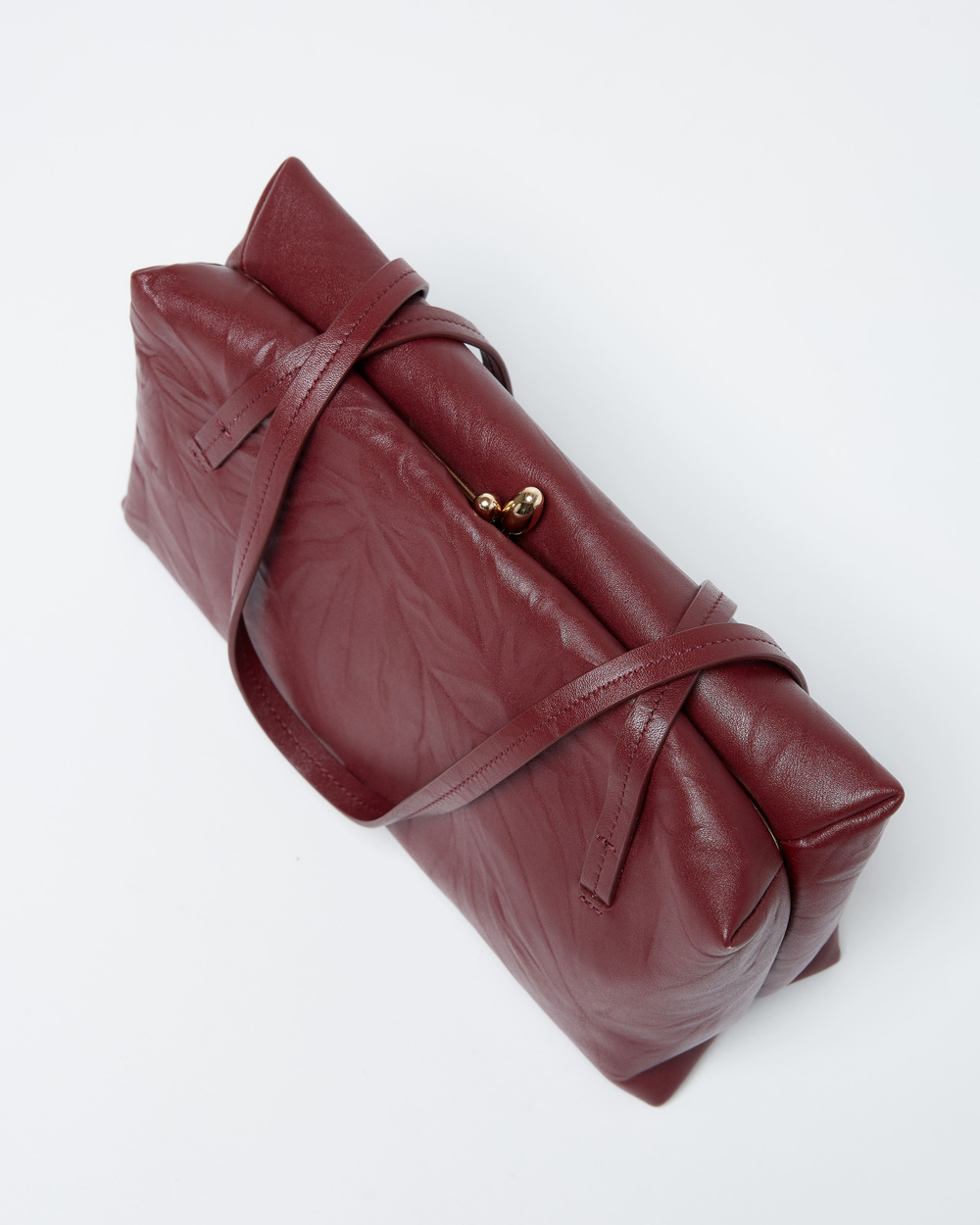 Сумка с замком из натуральной кожи бордо