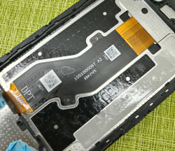 Infinix Smart 9 (X6532) / Дисплей (lcd) в сборе с тачскрином + шлейф кнопок громкости и включения (в рамке) (ORIG-SP)