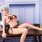 Реалистичная секс кукла Monique (148 см, 26 кг)