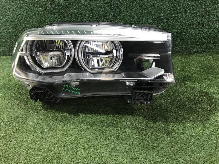 Фара правая BMW X5 F15 X6 F16 (2015-2018) Adaptive LED