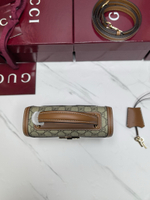 Padlock top handle bag
