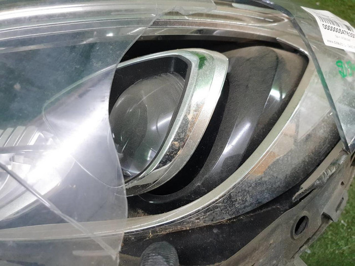 Битая Фара левая Mercedes CLA w117 C117 (2016-2019) LED