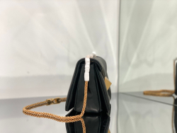 Valentino One Stud Bag with Chain 19 cm