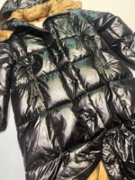 Пуховик Moncler