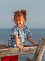 Футболка унисекс Mjölk Лебеди