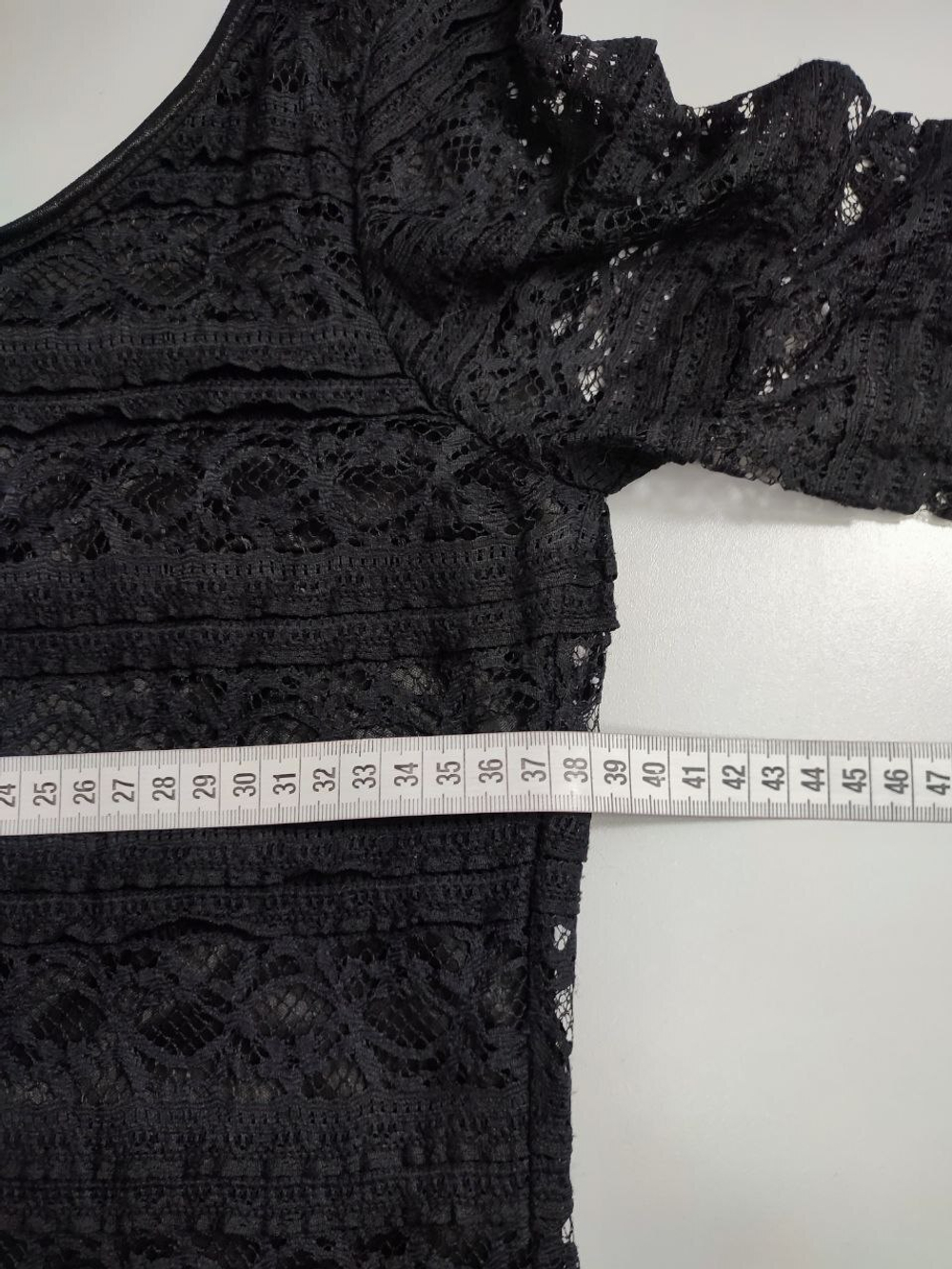 Платье Oodji кружевное  38 размер