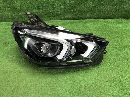 Фара правая Mercedes GLE V167 (2018-2024) LED