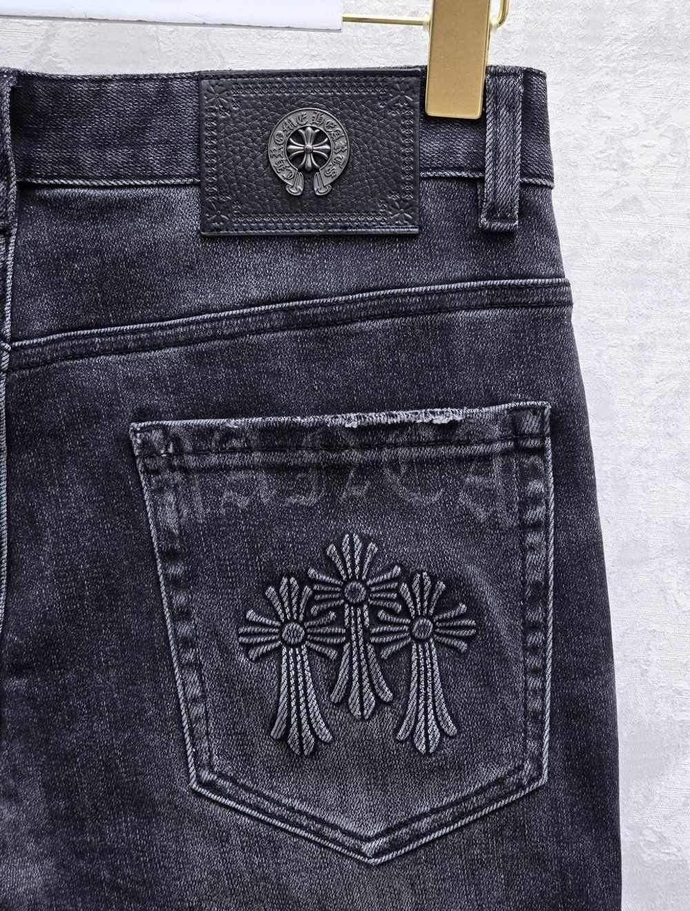 Джинсы Chrome Hearts