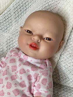 Кукла BERJUAN виниловая 30см Newborn (17082)