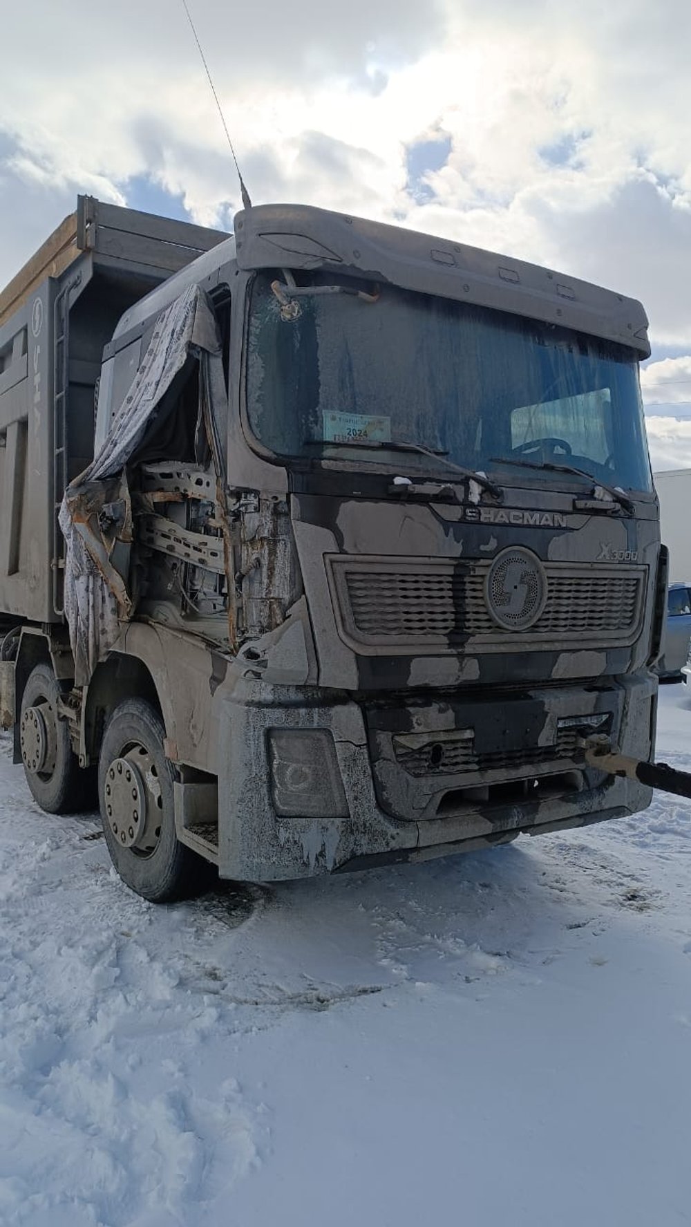 Shacman (Shaanxi) SX* 8x4 Самосвал SX331863366 (Дизельный, 12,5 л, 544 л.с., МТ)