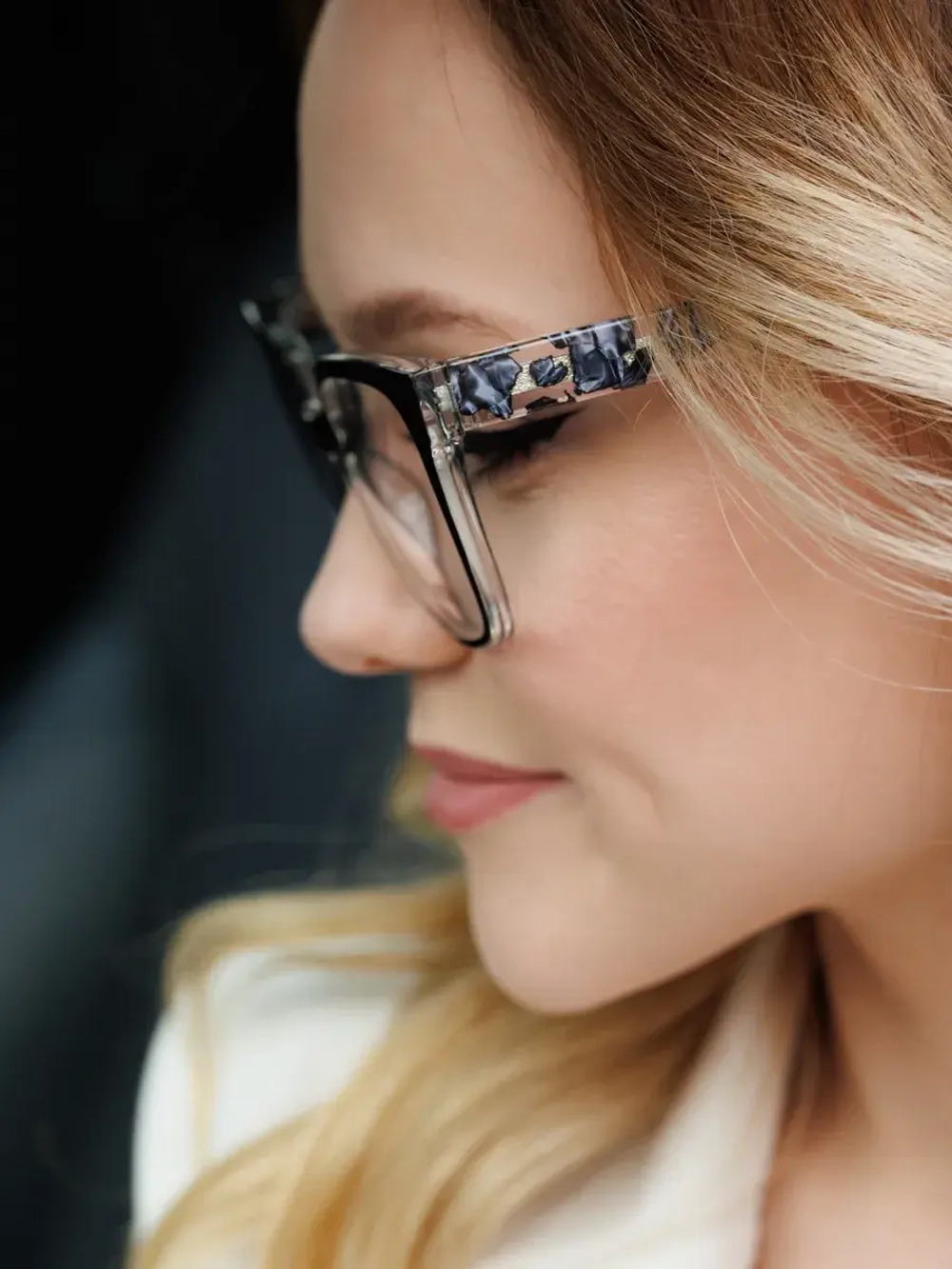 Пластиковая оправа для очков зрение