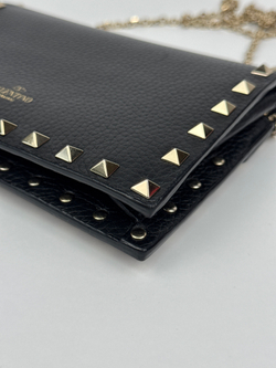 Сумка Valentino Rockstud Envelope