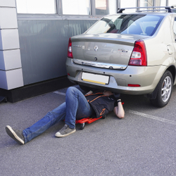 WDK-84068R Лежак ремонтный подкатной, пластиковый, красный