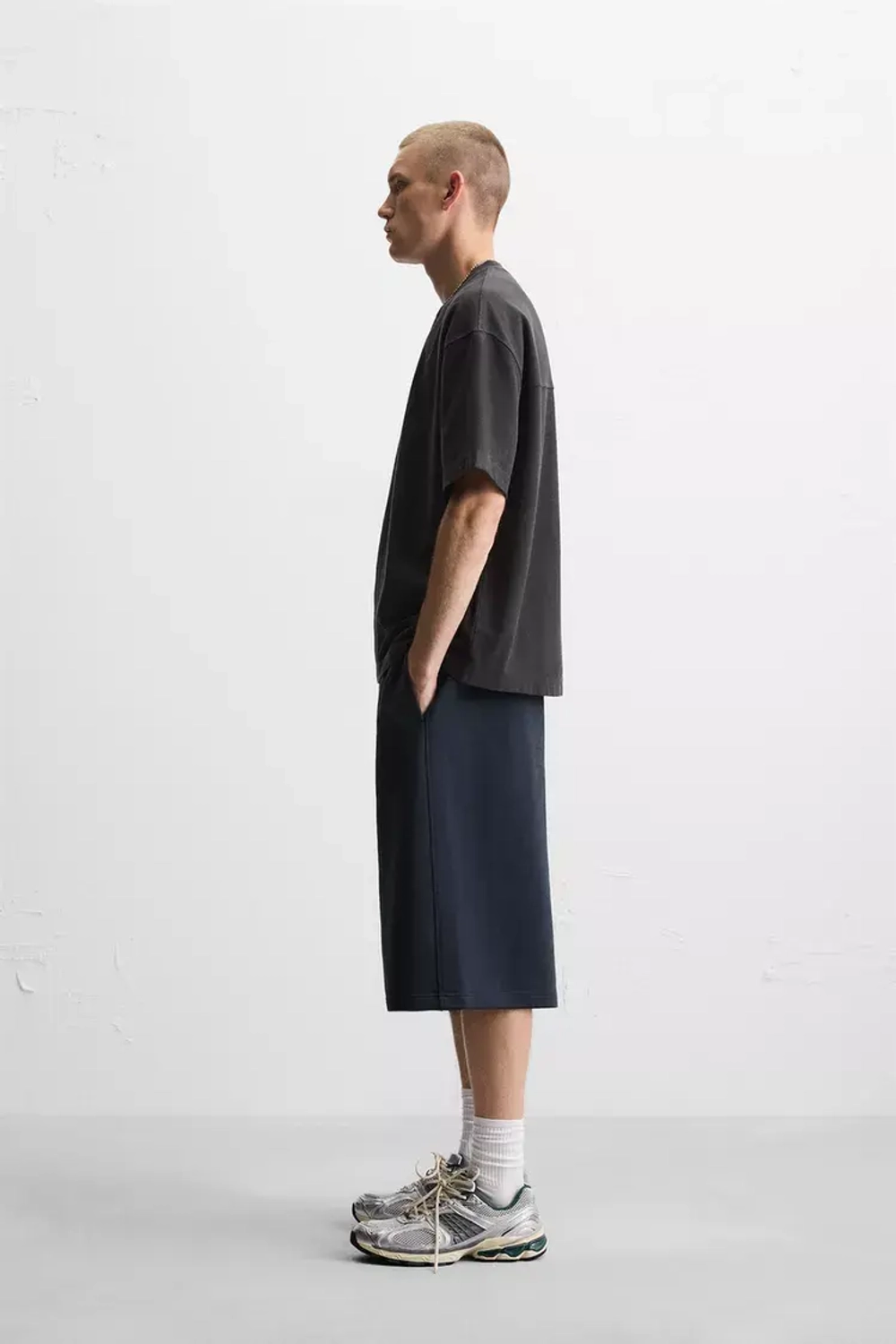 ZARA ФУТБОЛКА BOXY FIT HEAVYWEIGHT, ЧЕРНЫЙ