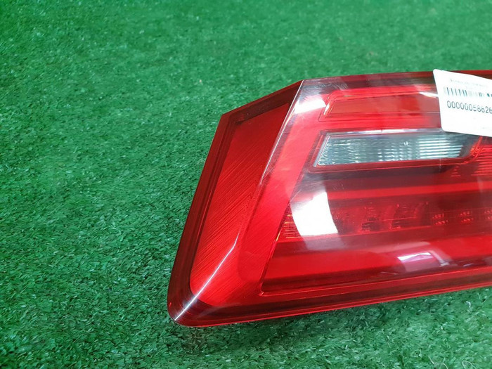 Фонарь правый внутренний BMW 5er G30 (2017-2020)