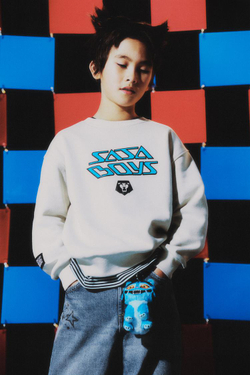 ZARA ТОЛСТОВКА KPOP DEMON HUNTERS™ NETFLIX ©, ЭКРЮ