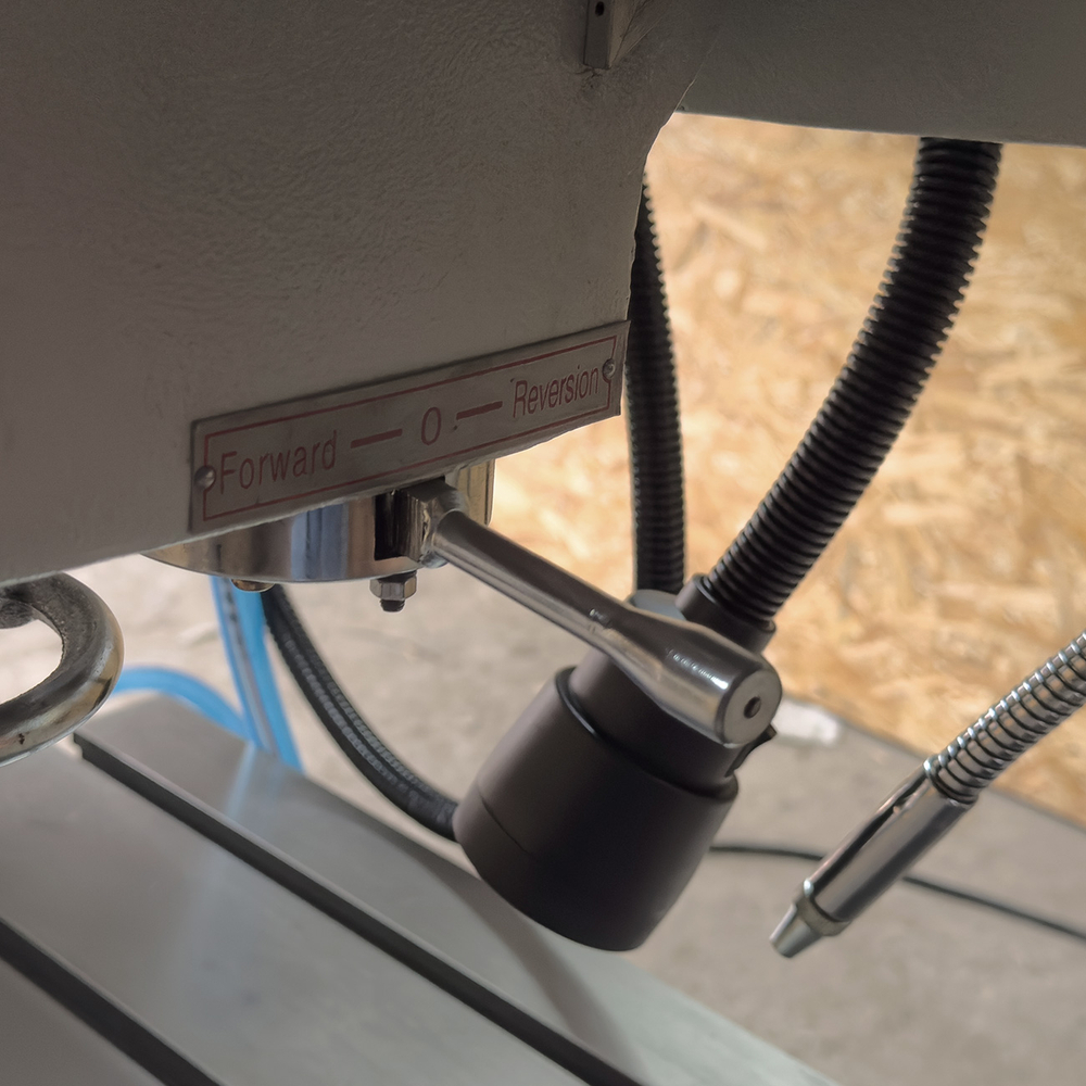 VISPROM RV-32V радиально-сверлильный станок