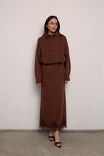 Юбка - макси с кружевом шоколадная