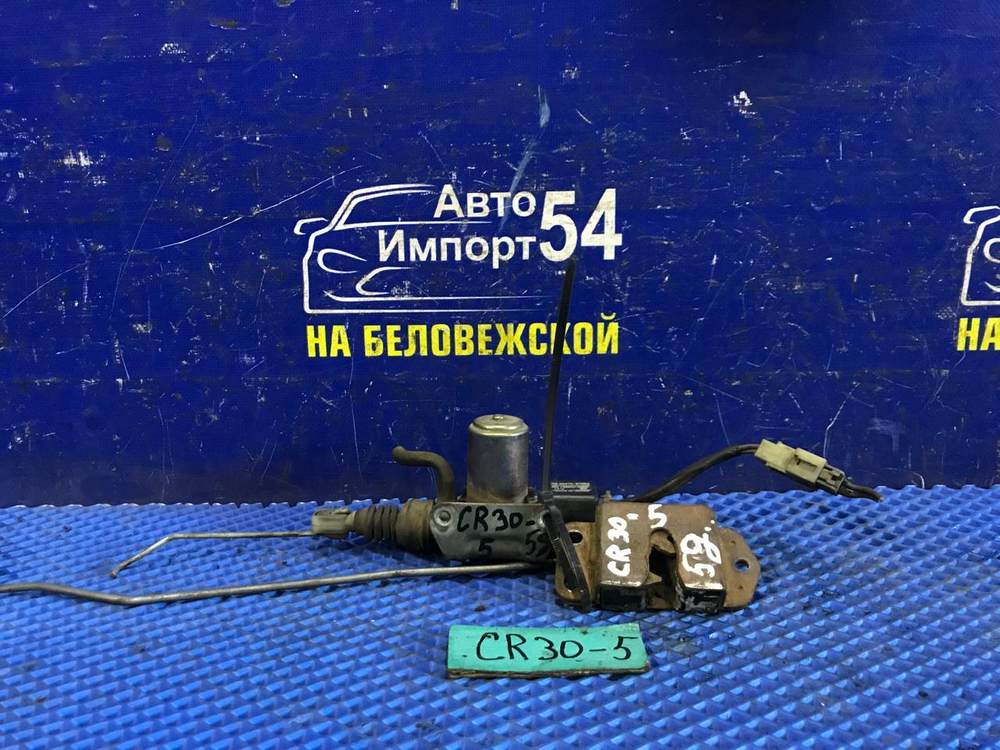 Замок багажника TOYOTA TOWNACE 1990