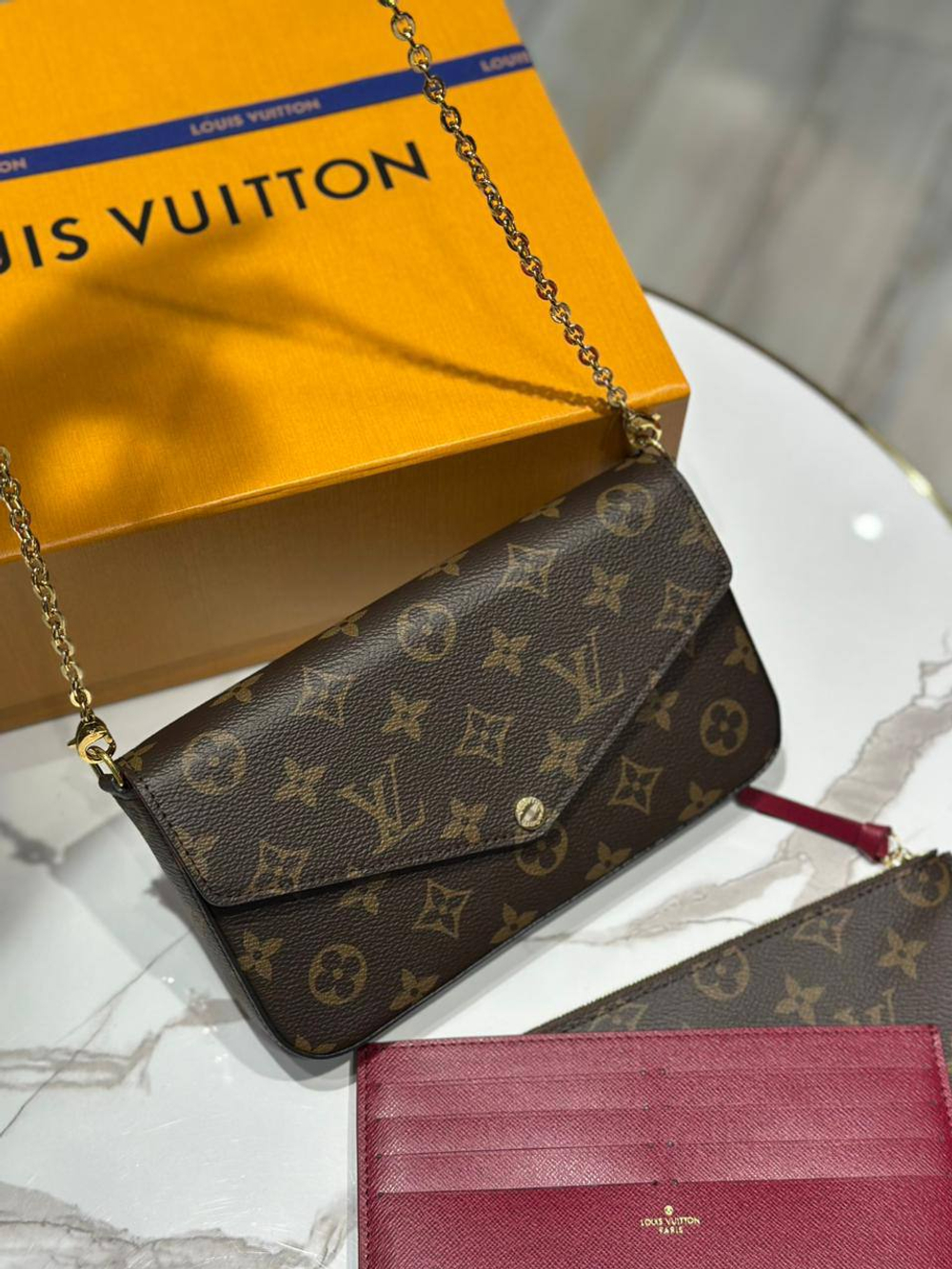 Сумка Louis Vuitton