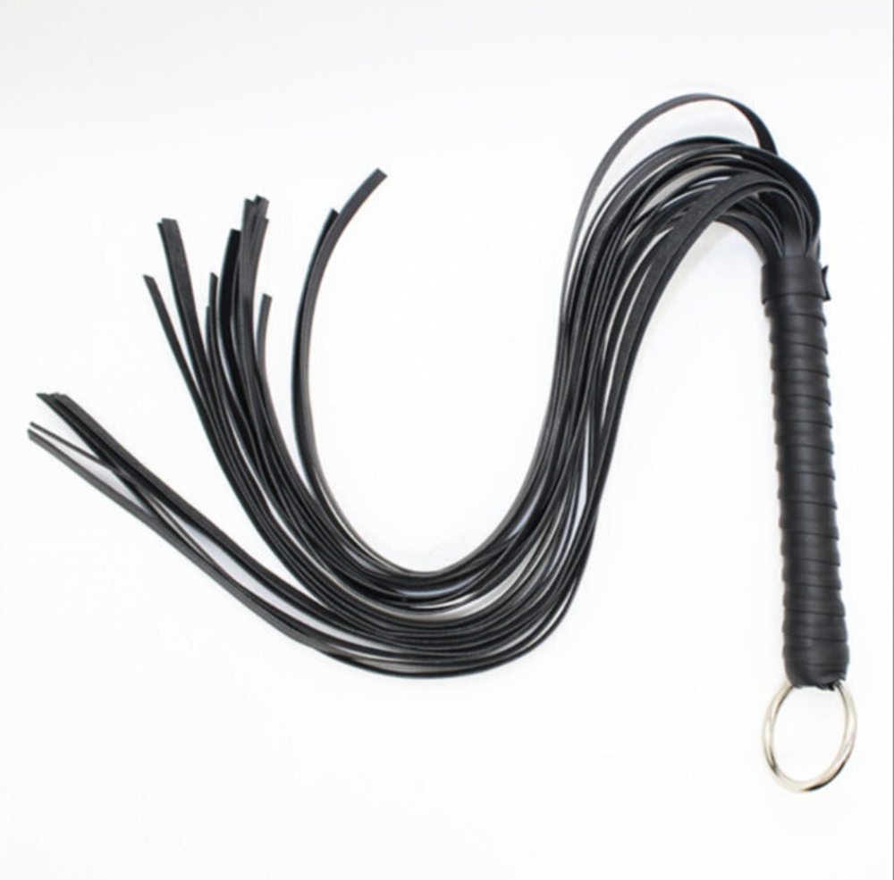 Плеть черная из искусственной кожи (Цвет: черный)