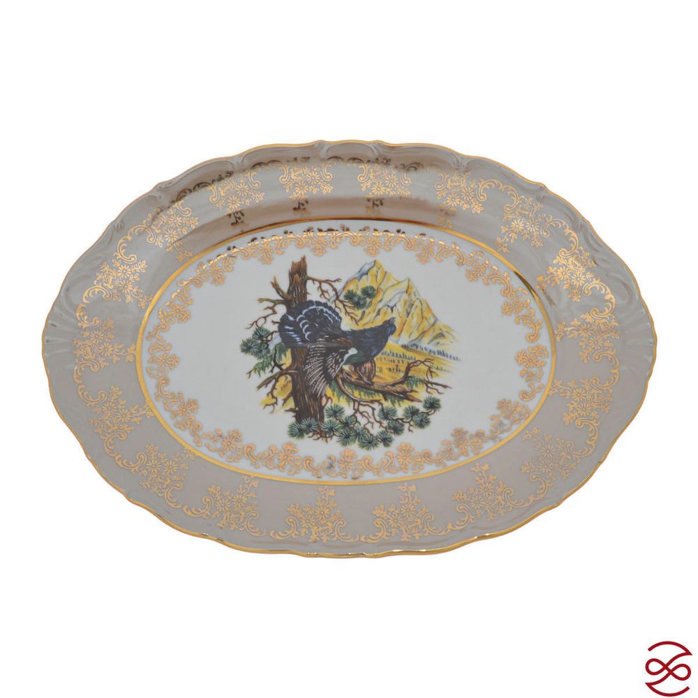 Блюдо овальное на ноге Queen's Crown Aristokrat Охота бежевая 28 см