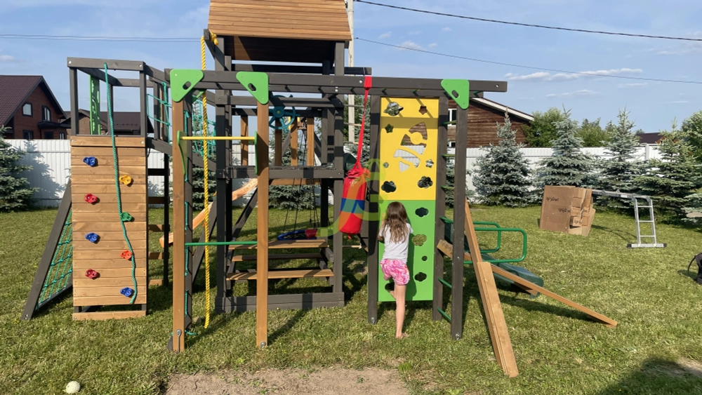 Детская площадка Спорт 3 с качелями гнездо 100см