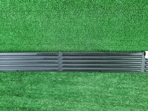 Накладка подножки правая Toyota Land Cruiser 200 (2012-2021)