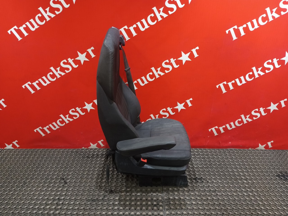 Сиденье водительское пневматическое 2019г