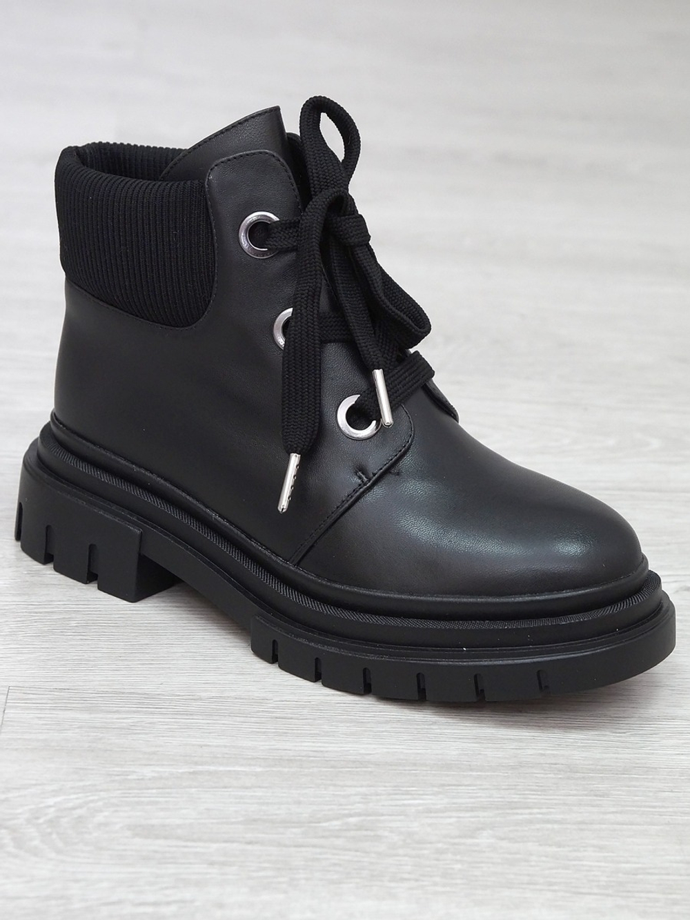 Ботинки женские зимние