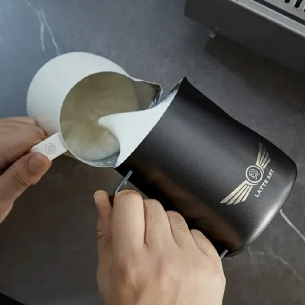 Питчер молочник 600 мл COLOR LATTE ART серый d 9,2/7,9 см h11,2 см нерж. ZeroHero