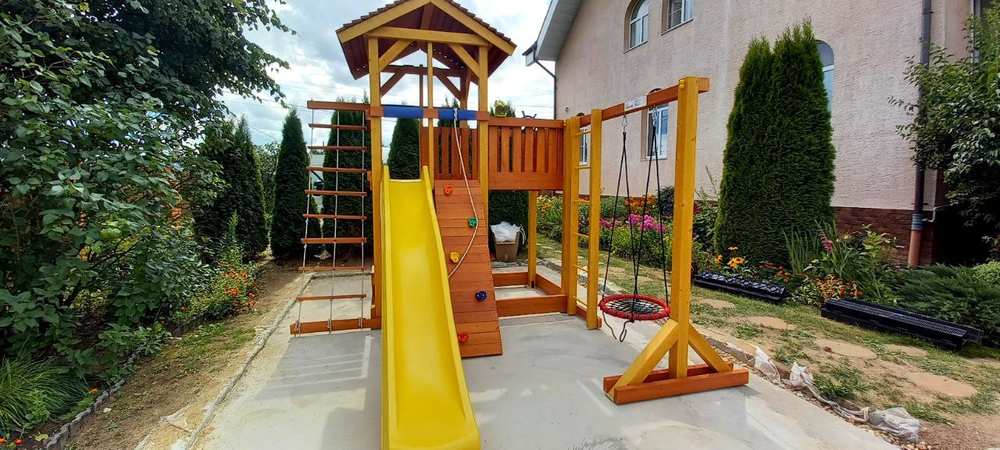 Детская площадка на дачу