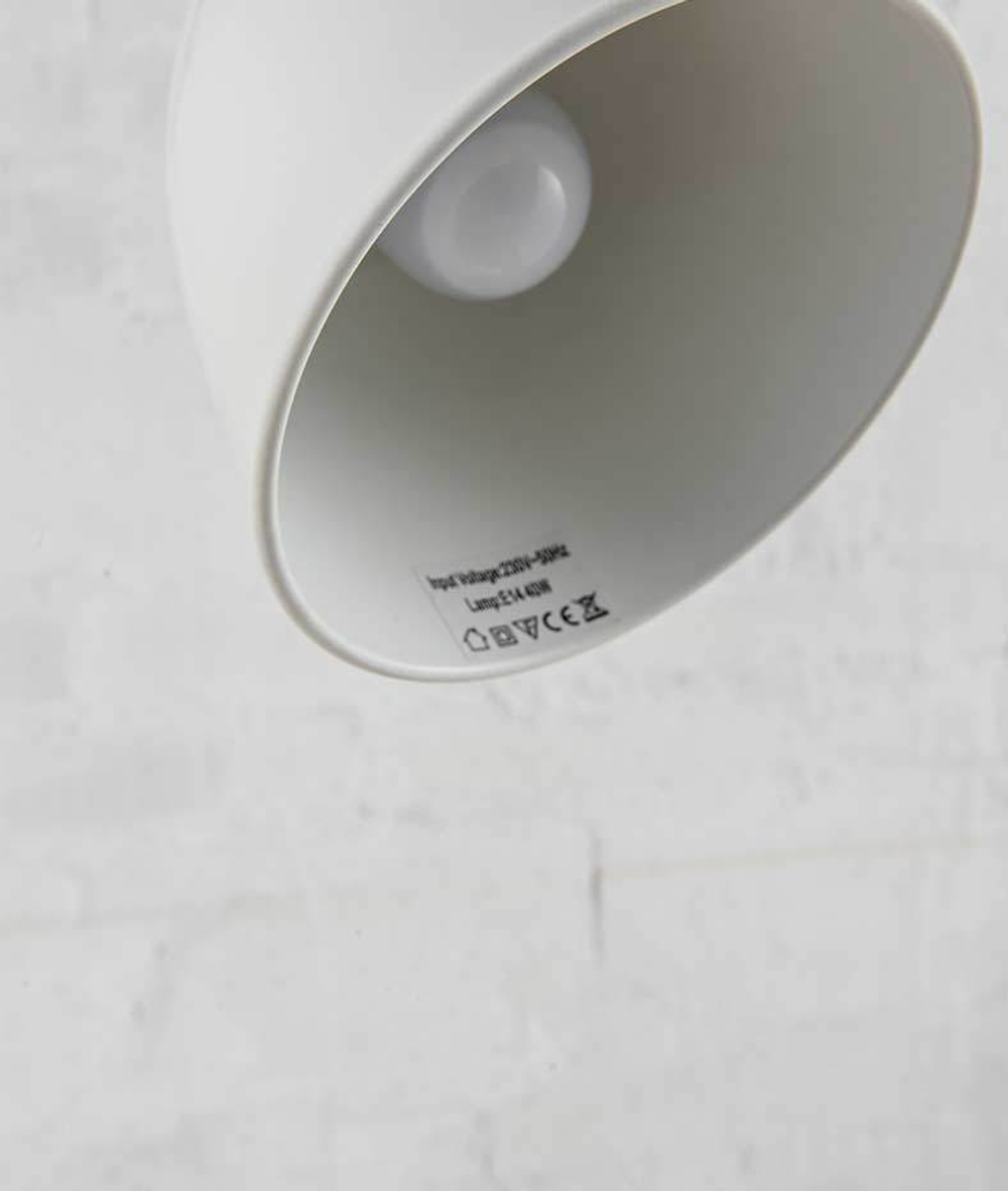Wall design lamp  Bestlite BL5 by Gubi (White)