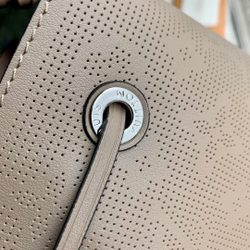 Louis Vuitton Muria