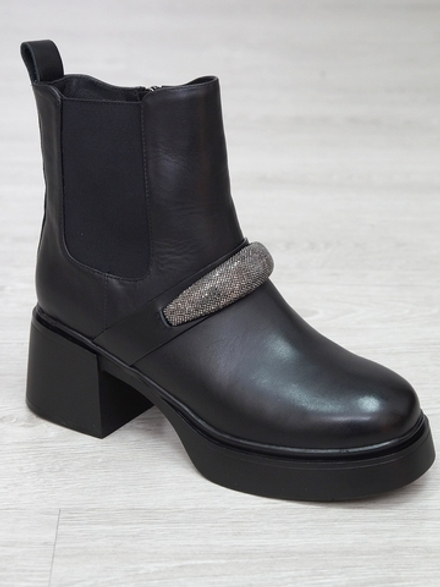 Полусапожки женские зимние