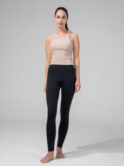 Майка Hillary, Nude