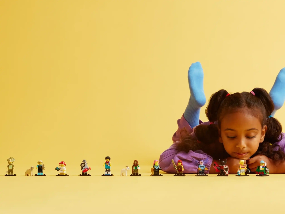 Конструктор LEGO Minifigures 71045 Случайная фигурка