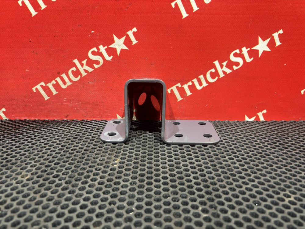 Кронштейн осушителя 2023г.