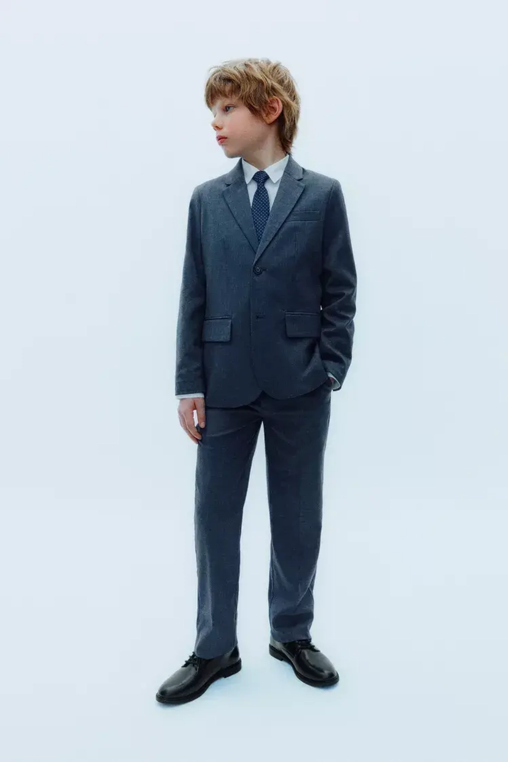 ZARA КОСТЮМНЫЕ БРЮКИ ИЗ РЕЛЬЕФНОЙ ТКАНИ, МОРСКОЙ СИНИЙ