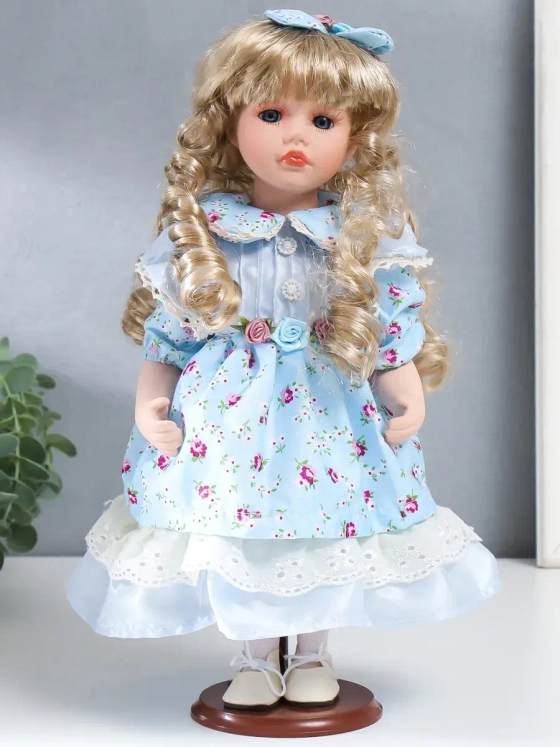 Кукла керамическая фарфоровая Тося в платье 30 см